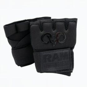 RAM Neopreen binnenhandschoenen met gel padding en bandage in zwart