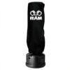 Zwarte waterdichte beschermhoes met wit RAM logo over een dummy