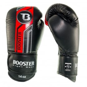 Zwart met rode kickbokshandschoenen van Booster, de Pro BGL v9.