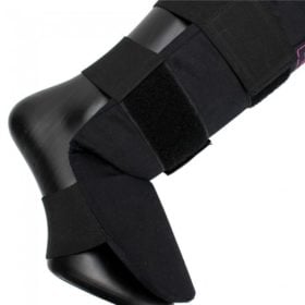Super Pro Combat Gear Scheenbeschermers Savior Zwart-Roze