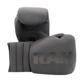 RAM 'Legendary' Bokshandschoenen Leer Mat Zwart Set van twee RAM Legendary kickbokshandschoenen in mat zwart leer