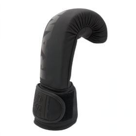 Curve en profiel van de RAM Elite Deluxe bokszakhandschoen
